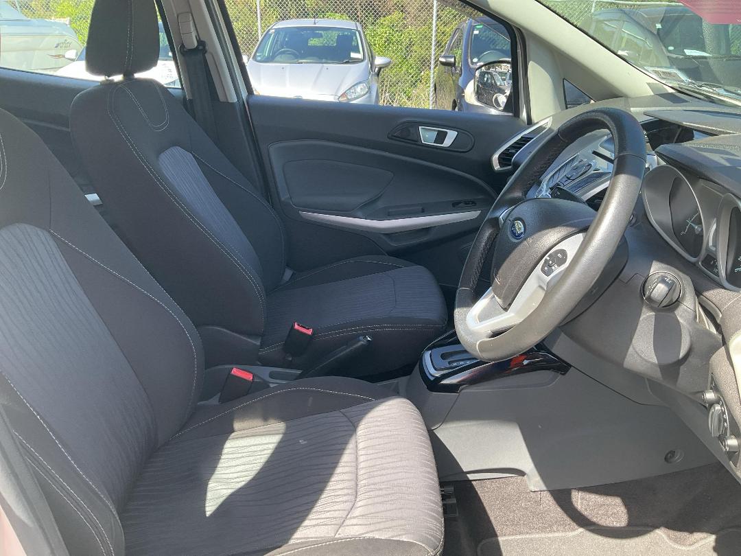 Photo '6' of Ford Ecosport Photo '6' of Ford Ecosport