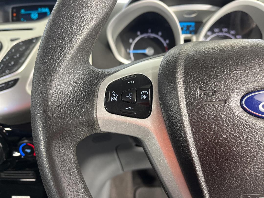 Photo '28' of Ford Ecosport Photo '28' of Ford Ecosport