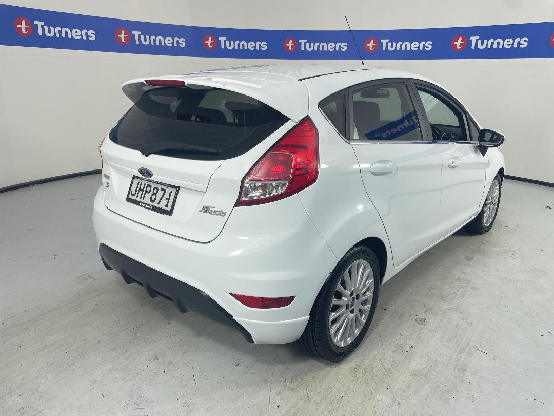 Photo '7' of Ford Fiesta Photo '7' of Ford Fiesta