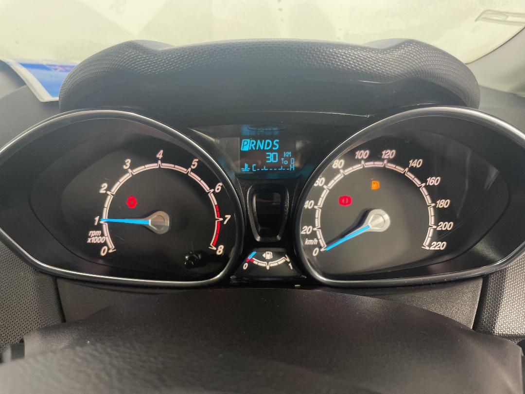 Photo '21' of Ford Fiesta Photo '21' of Ford Fiesta