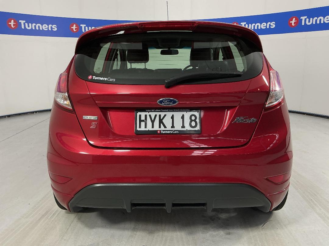 Photo '6' of Ford Fiesta