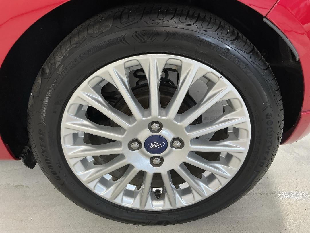 Photo '11' of Ford Fiesta