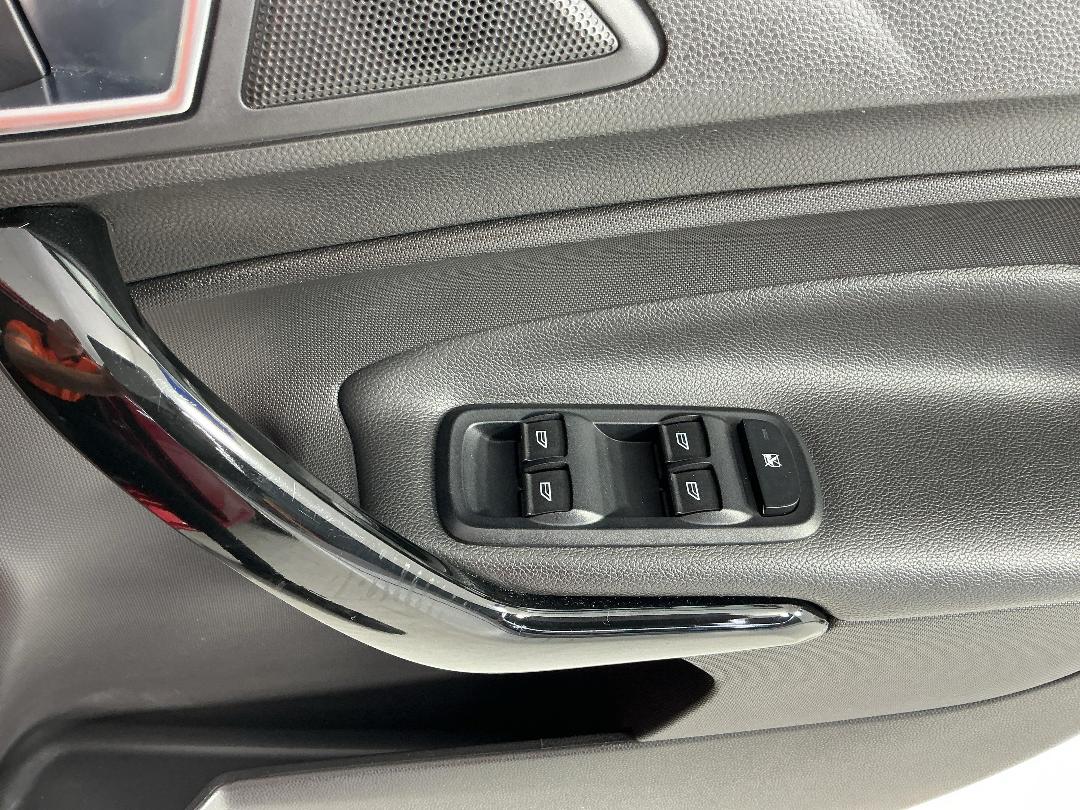 Photo '25' of Ford Fiesta