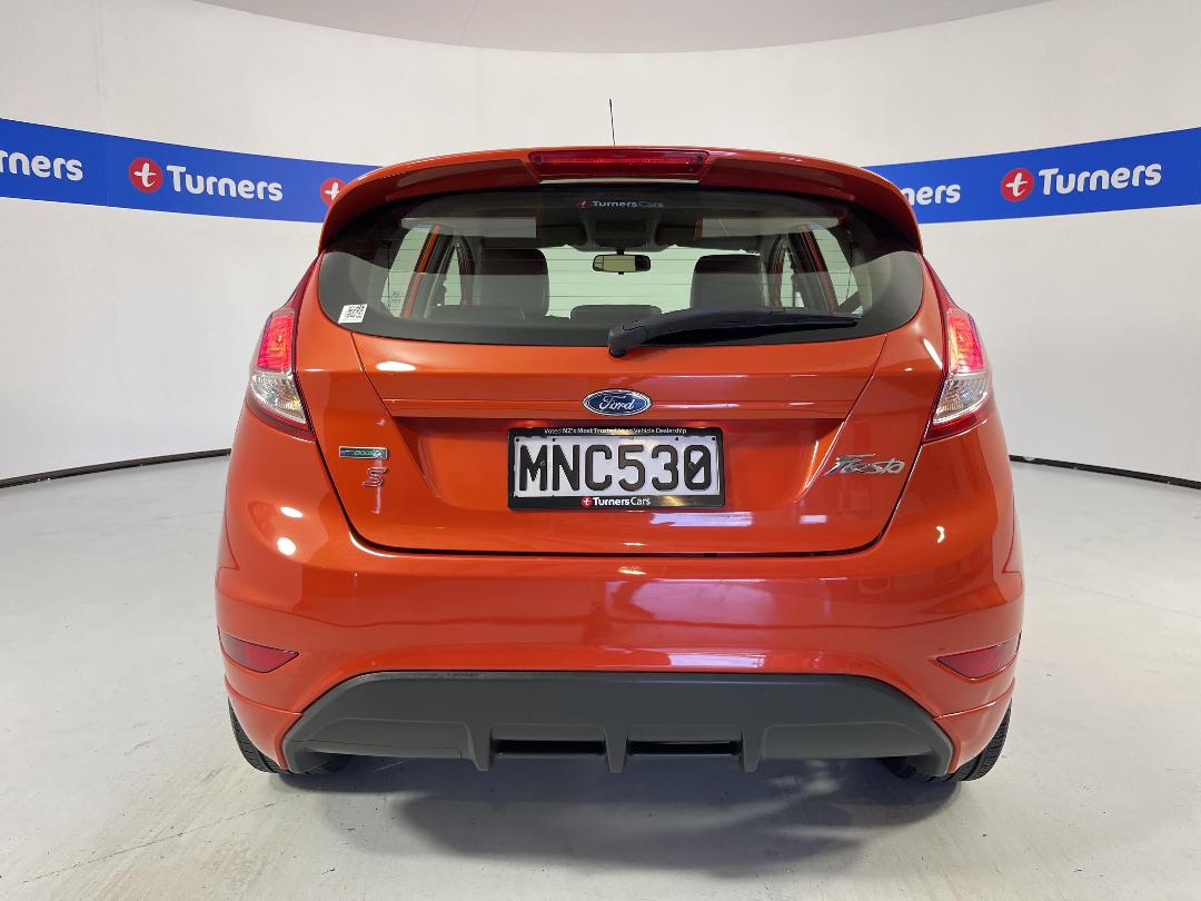 Photo '6' of Ford Fiesta