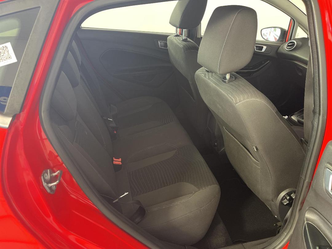 Photo '20' of Ford Fiesta