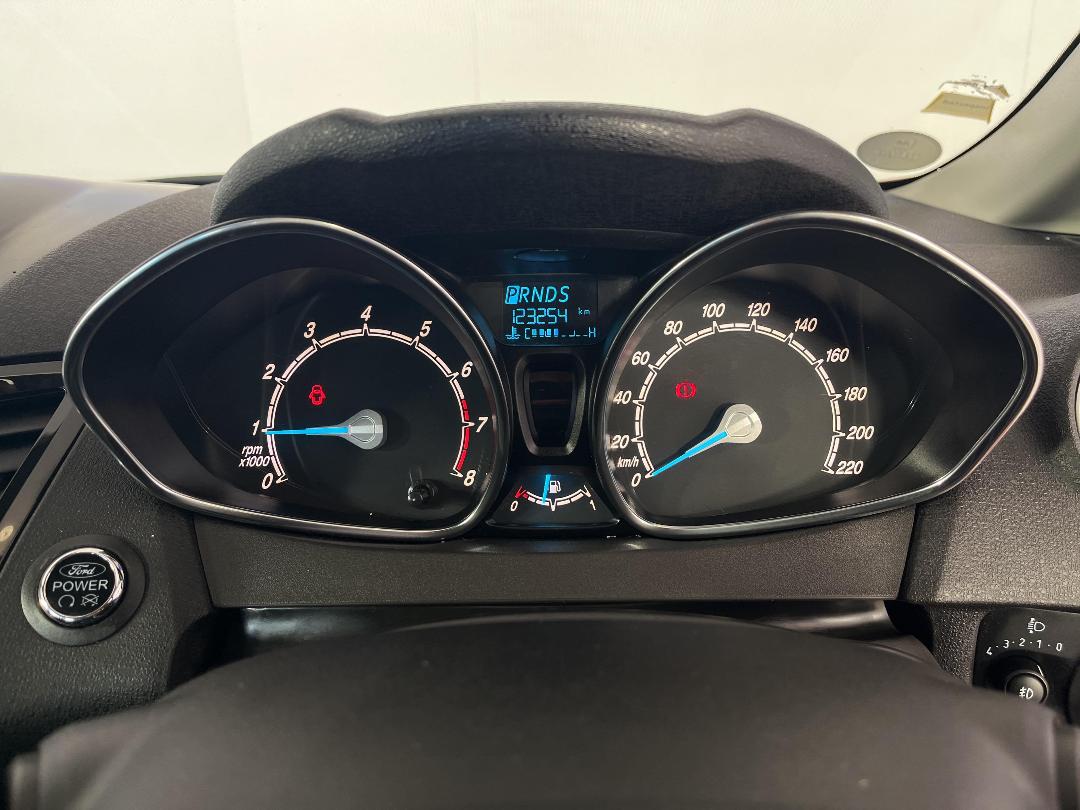 Photo '21' of Ford Fiesta