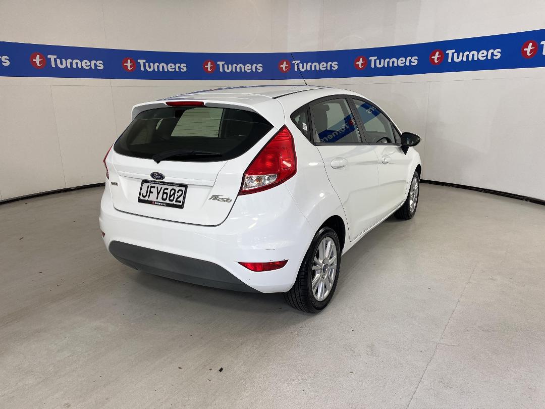 Photo '7' of Ford Fiesta