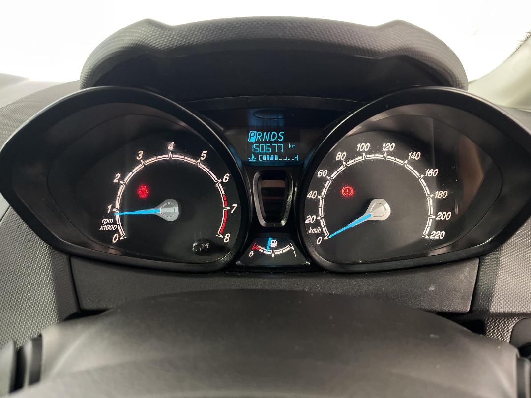 Photo '21' of Ford Fiesta