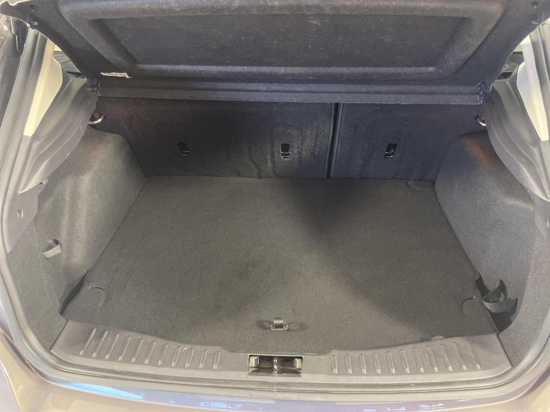 Photo '14' of Ford Focus Photo '14' of Ford Focus