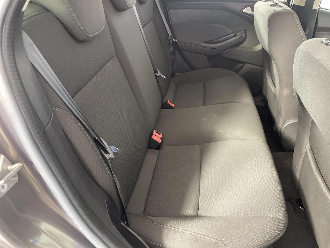 Photo '20' of Ford Focus Photo '20' of Ford Focus