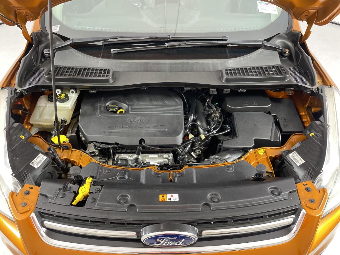 Photo '11' of Ford Kuga Ambiente FWD Petrol