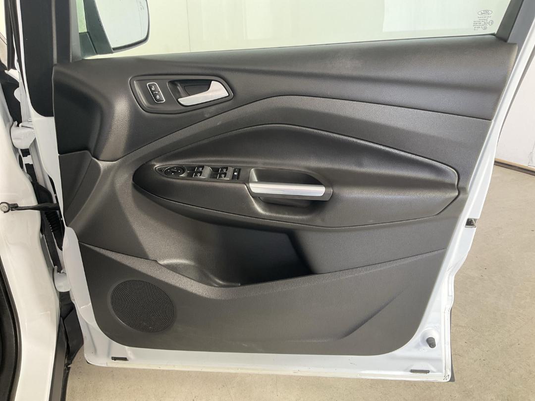 Photo '15' of Ford Kuga