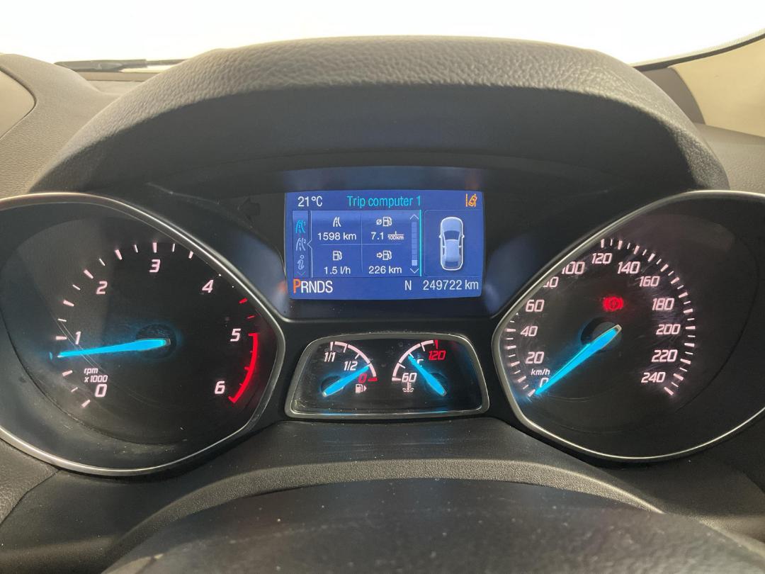 Photo '21' of Ford Kuga