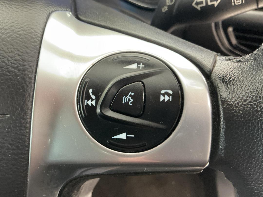 Photo '25' of Ford Kuga Photo '25' of Ford Kuga