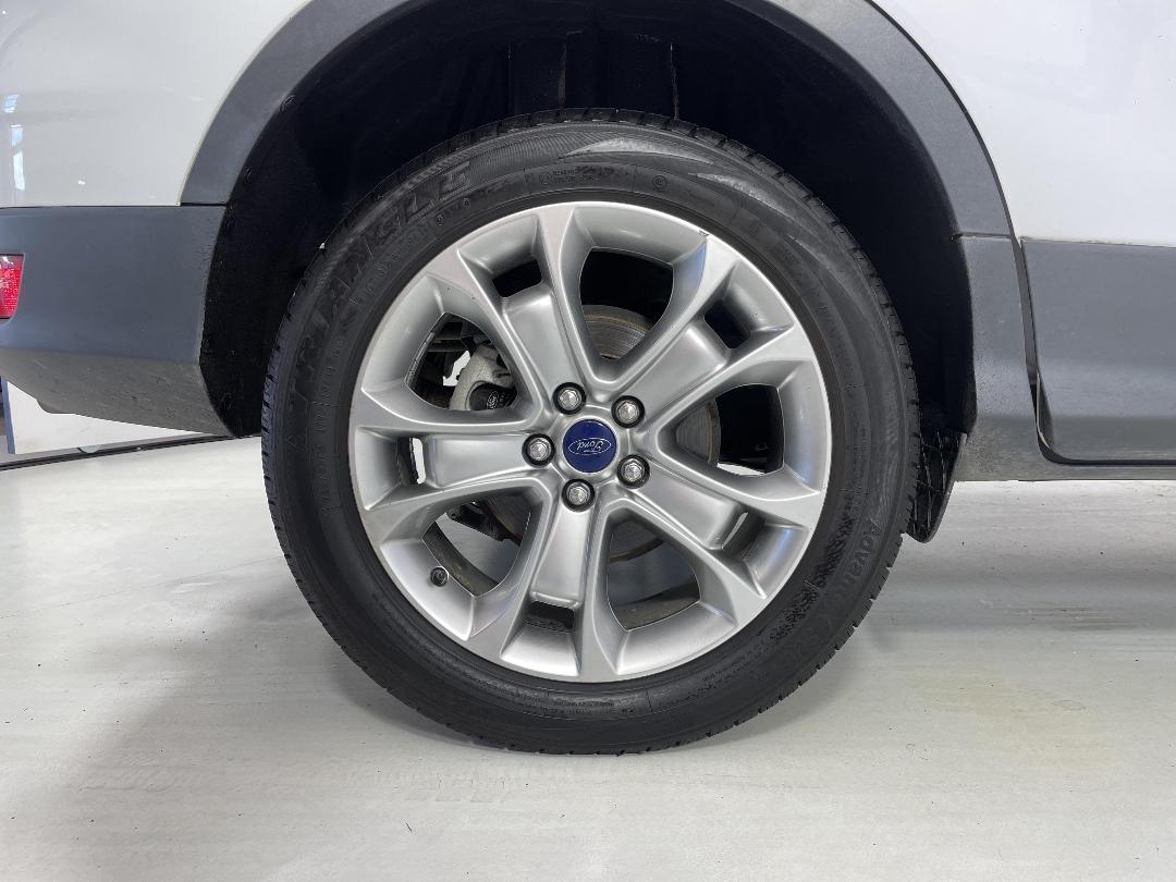 Photo '12' of Ford Kuga Photo '12' of Ford Kuga