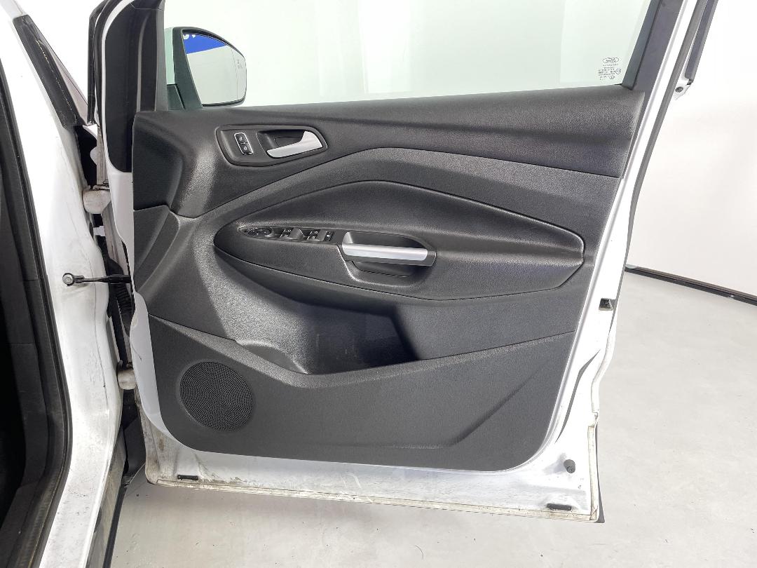 Photo '15' of Ford Kuga Photo '15' of Ford Kuga