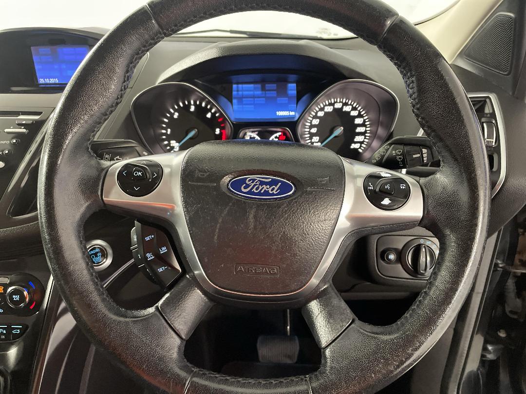 Photo '28' of Ford Kuga Photo '28' of Ford Kuga