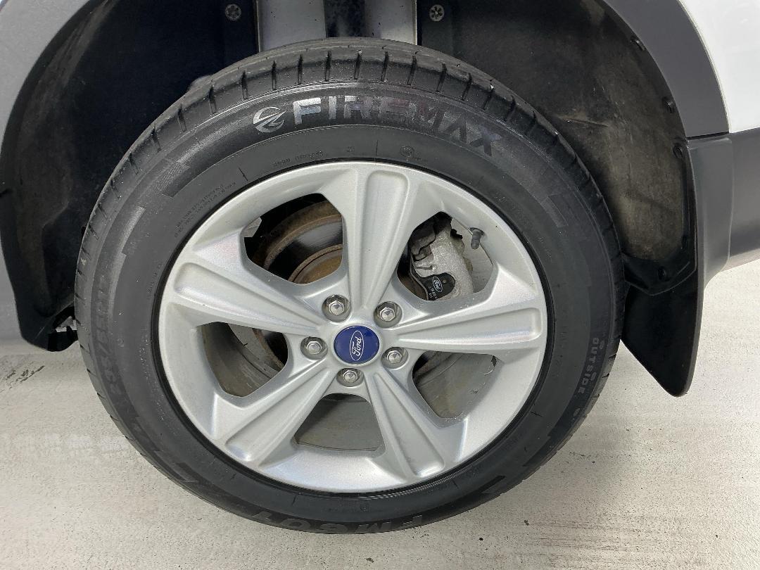 Photo '11' of Ford Kuga