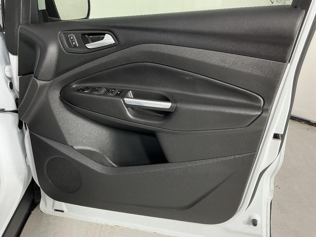 Photo '15' of Ford Kuga