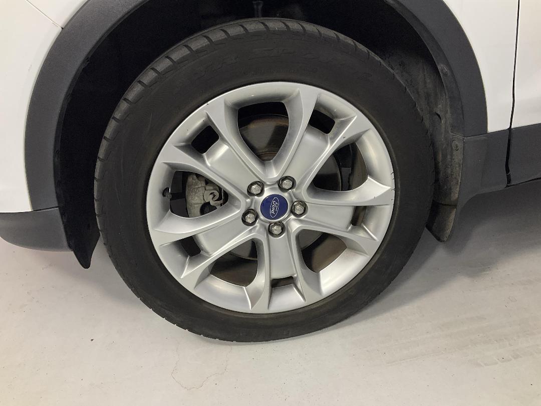 Photo '10' of Ford Kuga