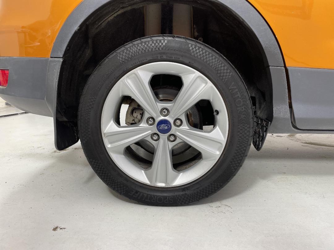 Photo '12' of Ford Kuga