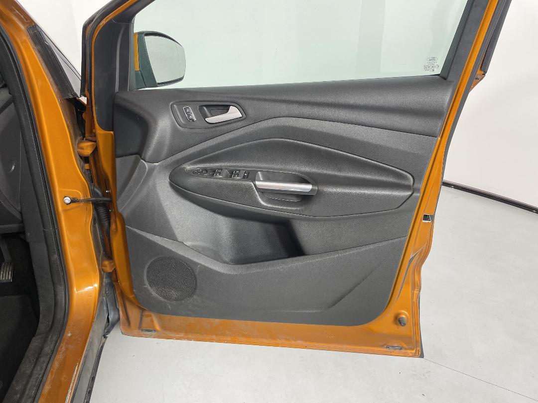 Photo '15' of Ford Kuga