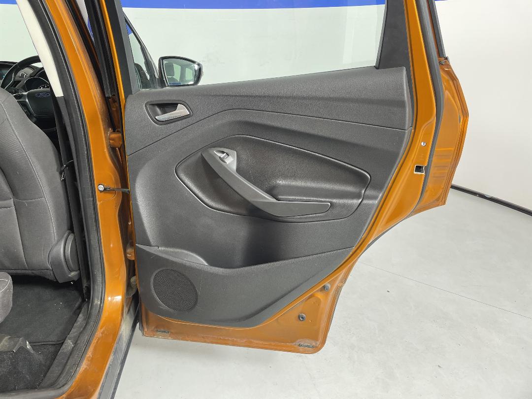 Photo '19' of Ford Kuga