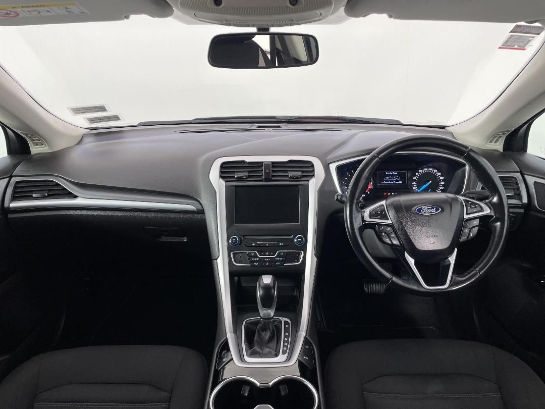 Photo '17' of Ford Mondeo