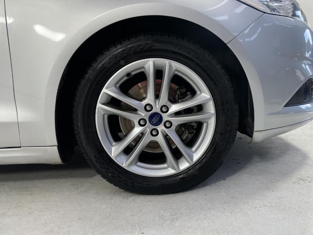 Photo '9' of Ford Mondeo