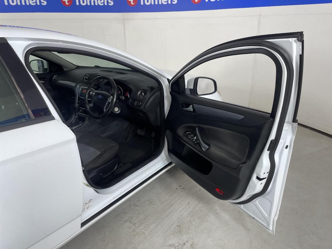 Photo '15' of Ford Mondeo