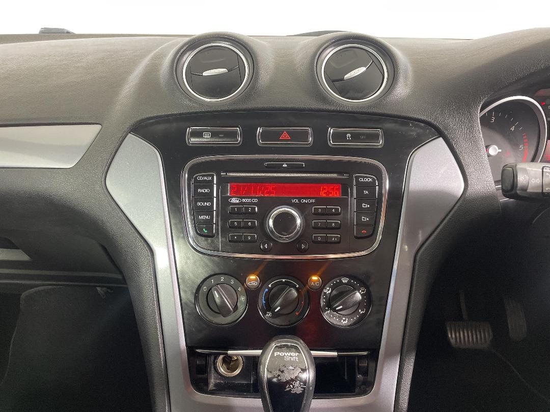 Photo '18' of Ford Mondeo