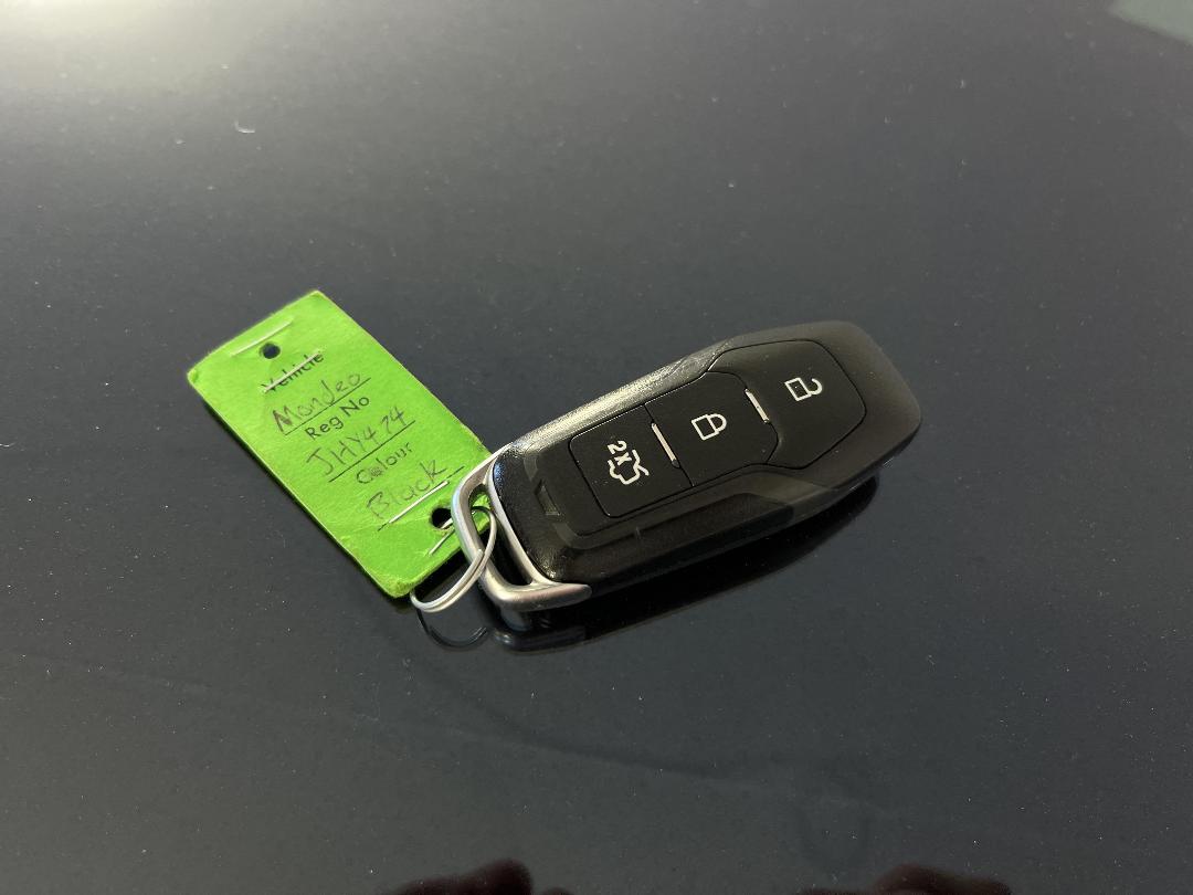 Photo '22' of Ford Mondeo