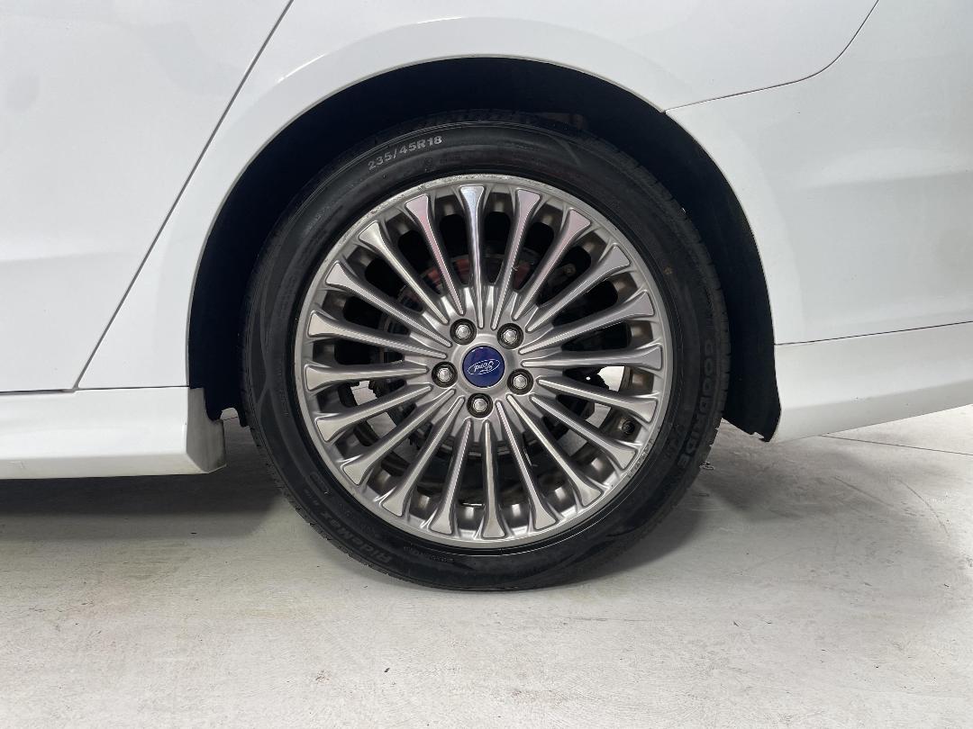 Photo '11' of Ford Mondeo