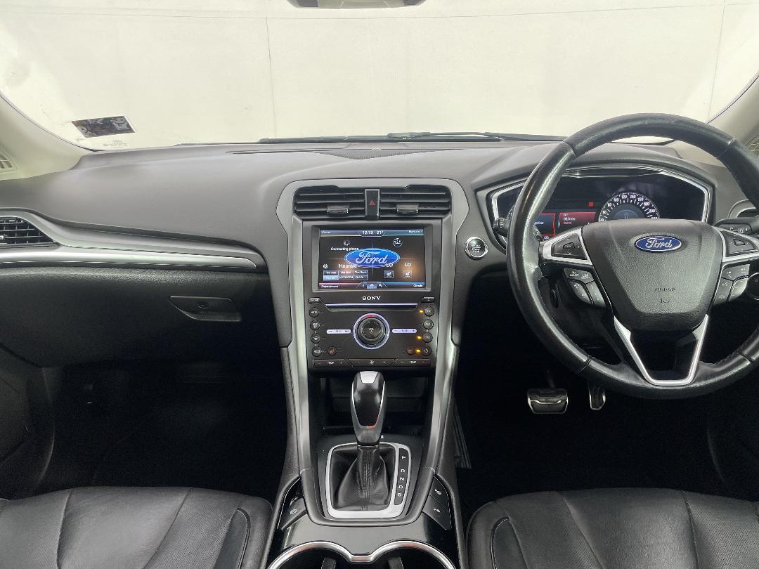 Photo '17' of Ford Mondeo