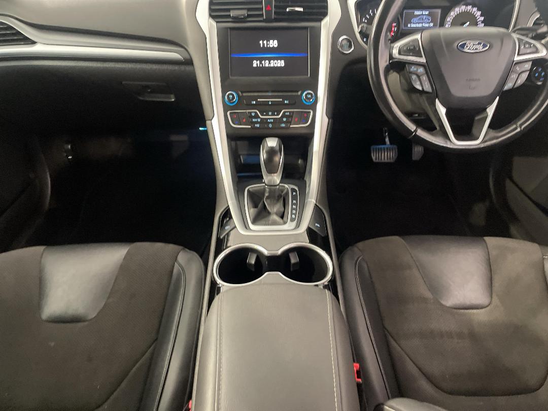 Photo '18' of Ford Mondeo Photo '18' of Ford Mondeo