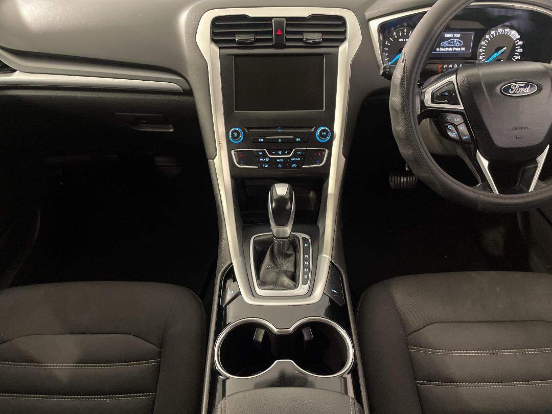 Photo '18' of Ford Mondeo