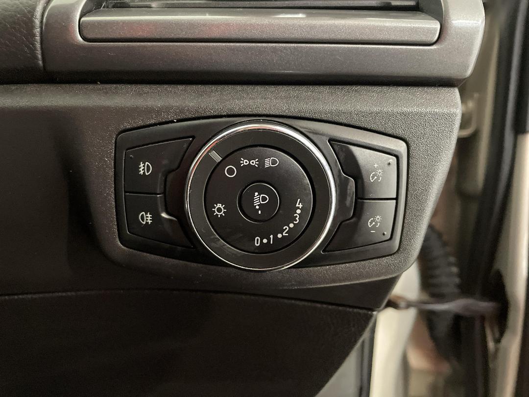 Photo '24' of Ford Mondeo