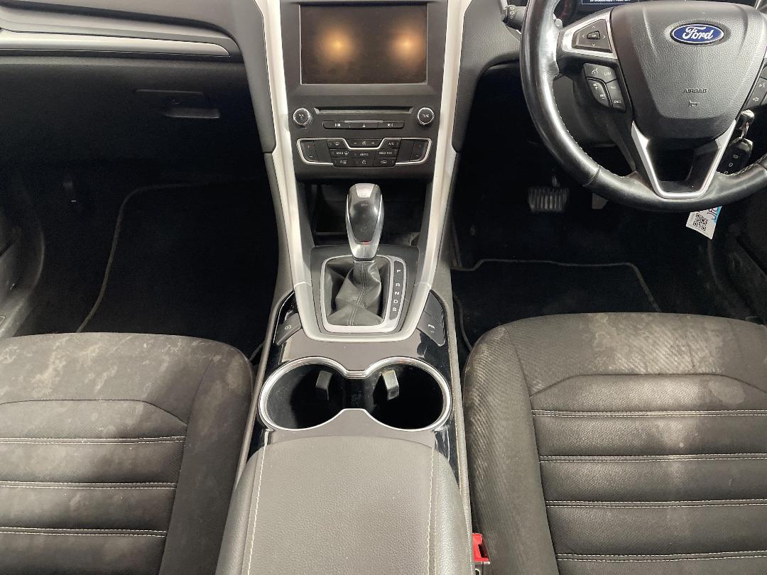 Photo '18' of Ford Mondeo Photo '18' of Ford Mondeo