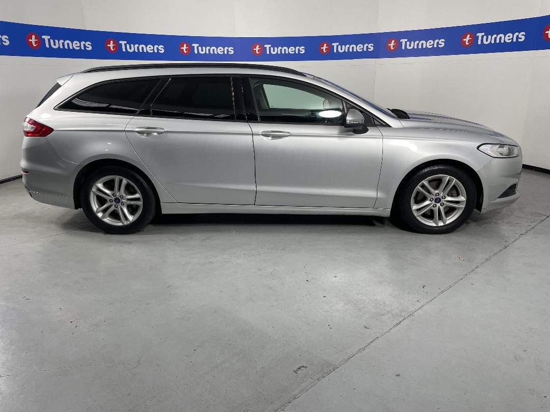 Photo '23' of Ford Mondeo Photo '23' of Ford Mondeo