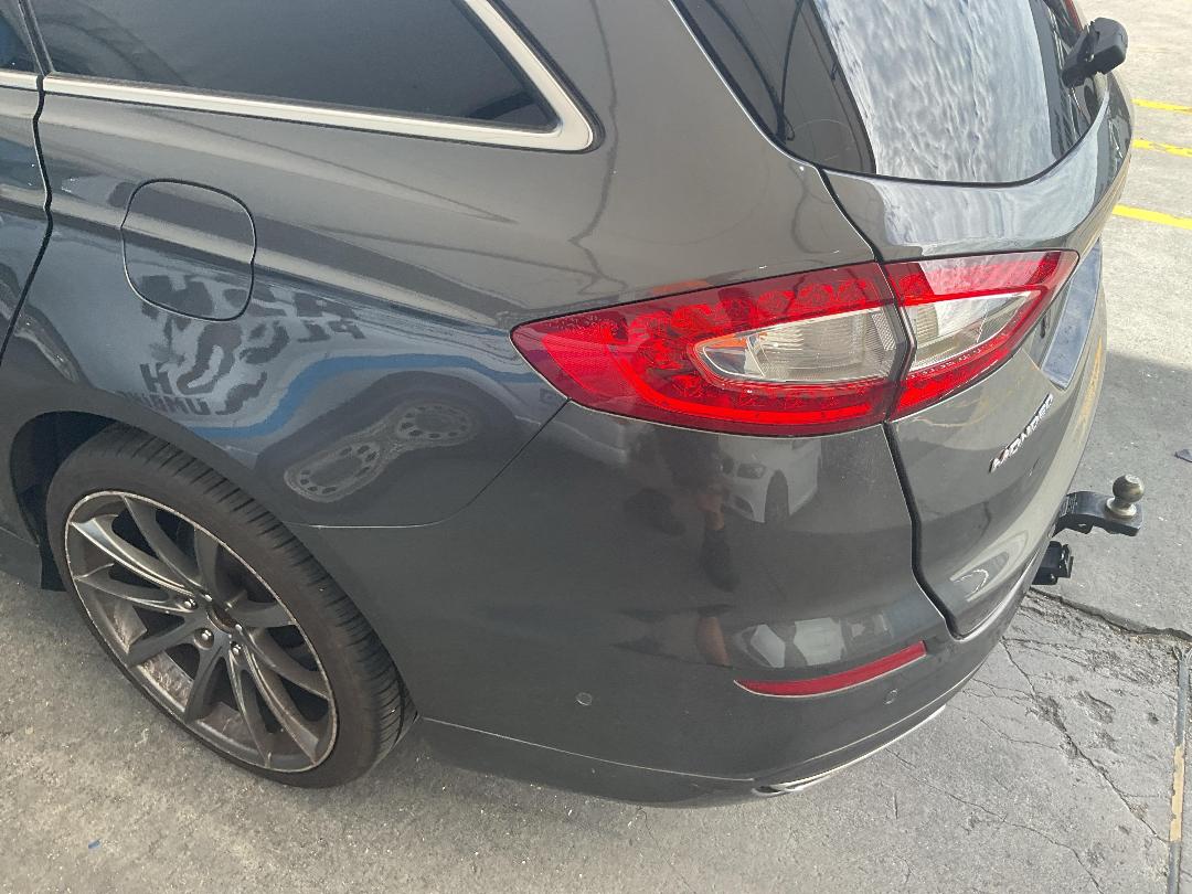 Photo '10' of Ford Mondeo Titanium WGN Petrol