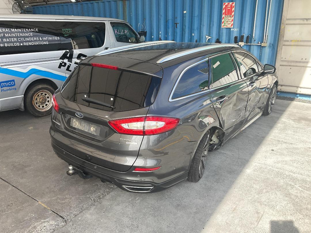 Photo '12' of Ford Mondeo Titanium WGN Petrol