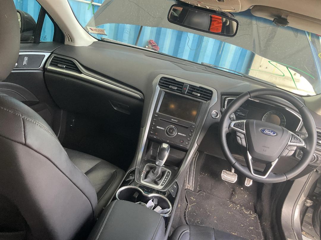 Photo '22' of Ford Mondeo Titanium WGN Petrol