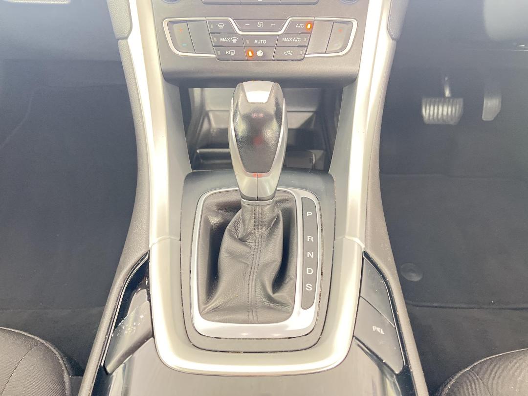 Photo '18' of Ford Mondeo Photo '18' of Ford Mondeo