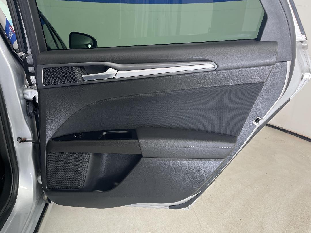 Photo '19' of Ford Mondeo Photo '19' of Ford Mondeo