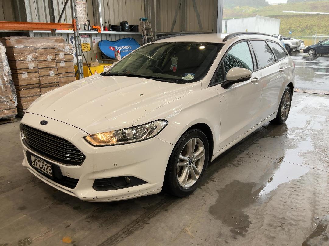 Photo '3' of Ford Mondeo Ambiente WGN Petrol