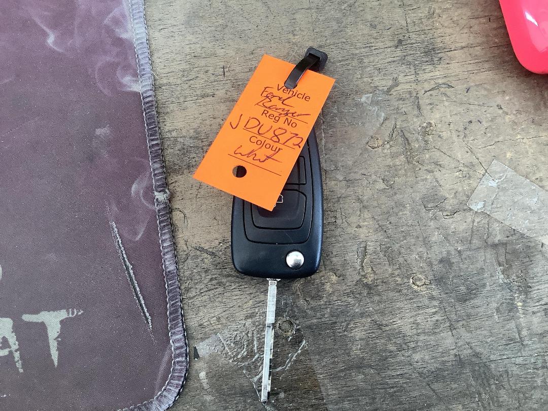 Photo '24' of Ford Ranger TD XL DC W/S A Photo '24' of Ford Ranger TD XL DC W/S A