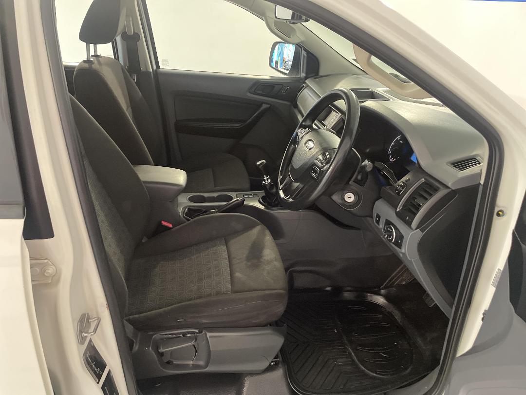 Photo '16' of Ford Ranger Photo '16' of Ford Ranger