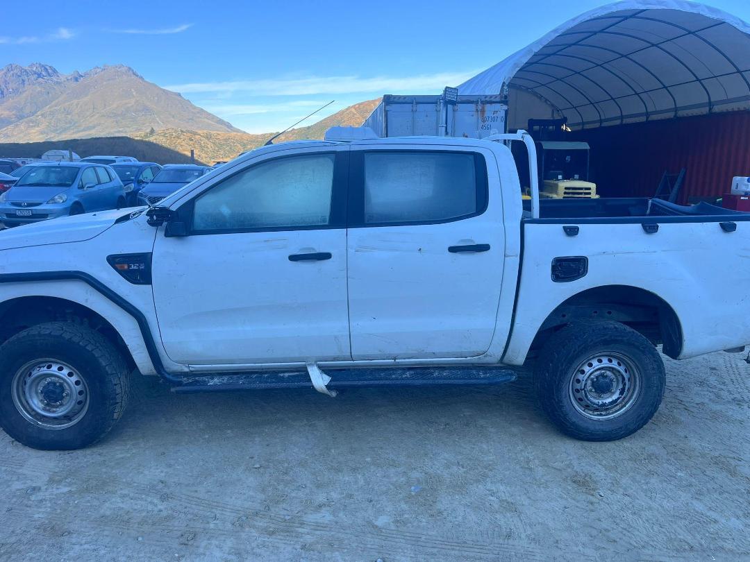 Photo '2' of Ford Ranger TD XL DC W/S