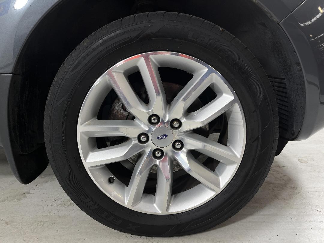 Photo '9' of Ford Territory