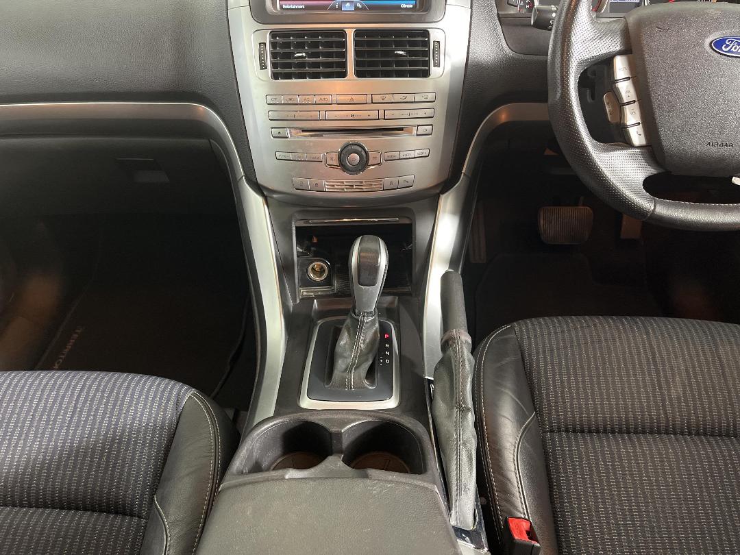 Photo '23' of Ford Territory